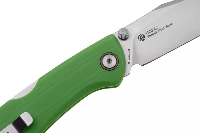 Navaja Ruike P882-G