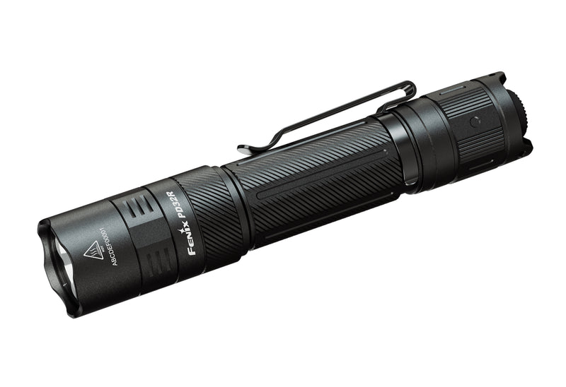 Linterna Fenix PD32R negro